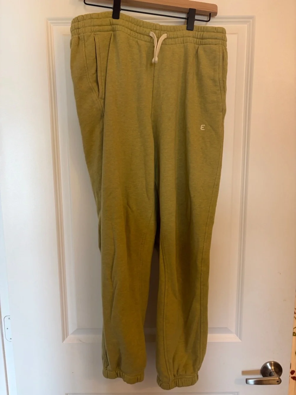 Everlane Olive Green Drawstring Sweatpants - Picture 1 of 2